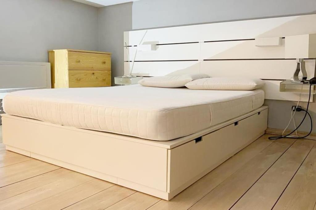 Caffa Apartment